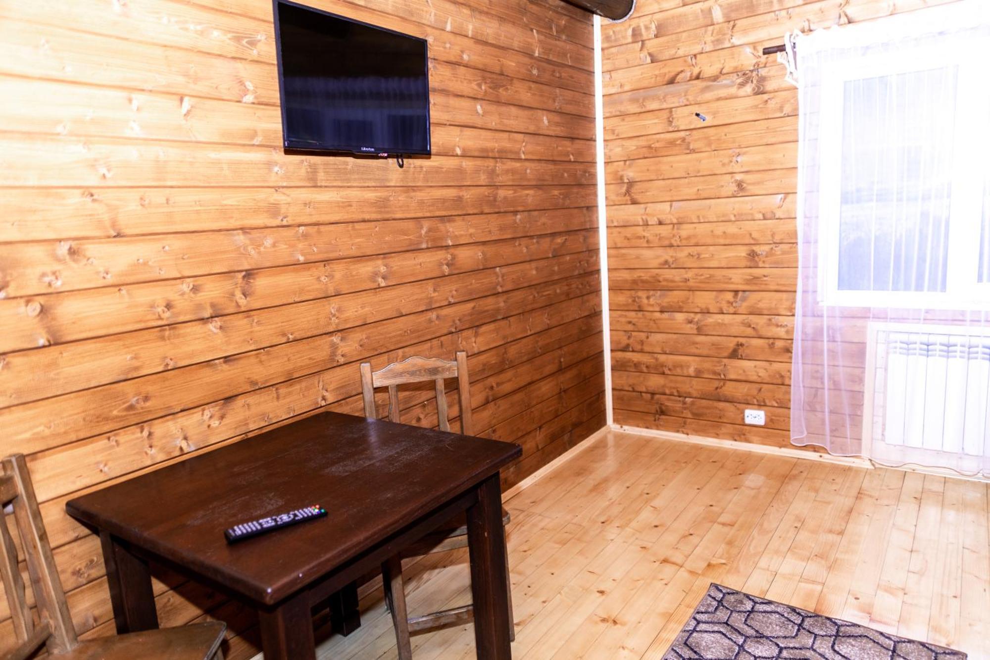 Wood House Pilipets Quarto foto